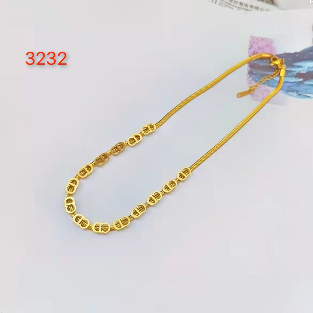 Dior necklace 109149