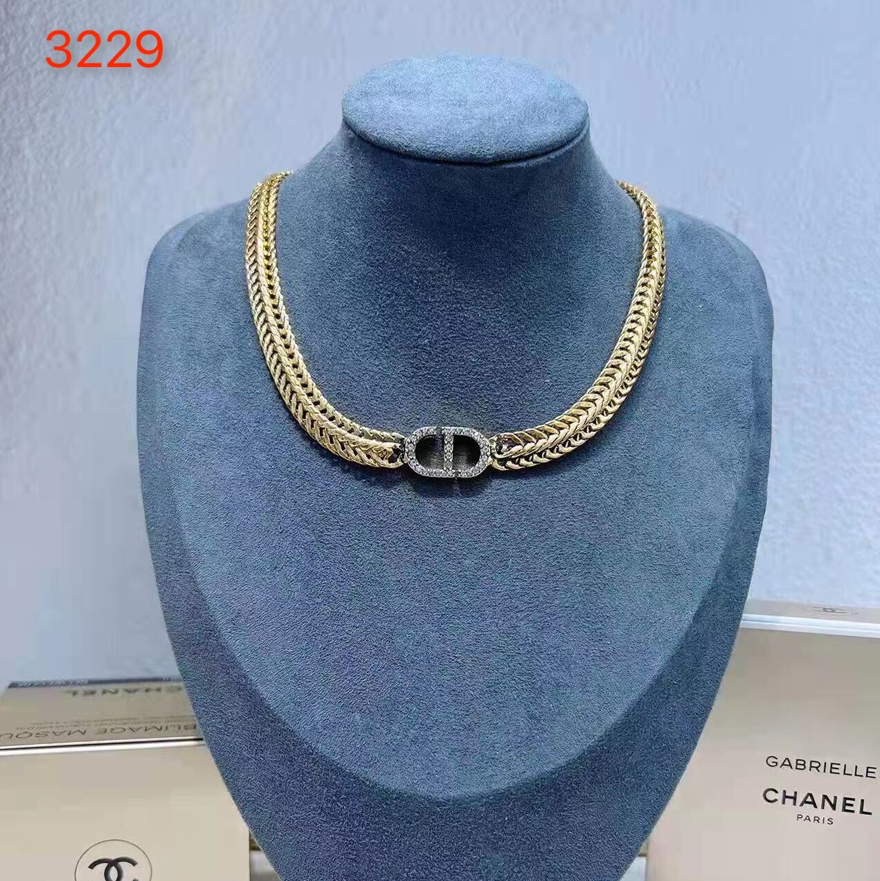 Dior choker necklace 109138