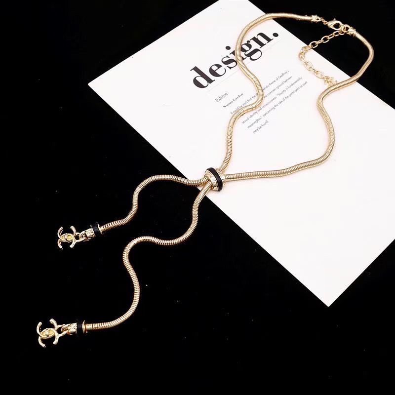 Chanel necklace 109249