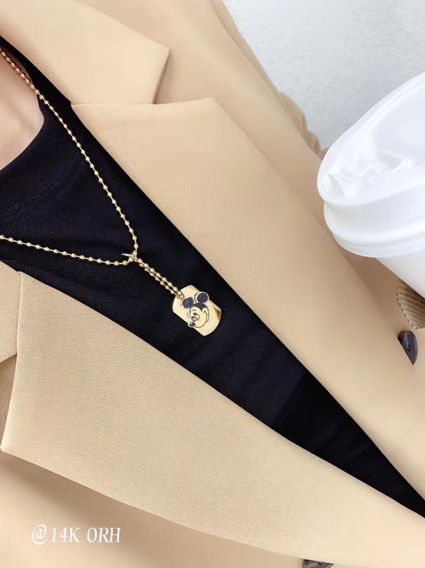 X144 Gucci necklace 109200