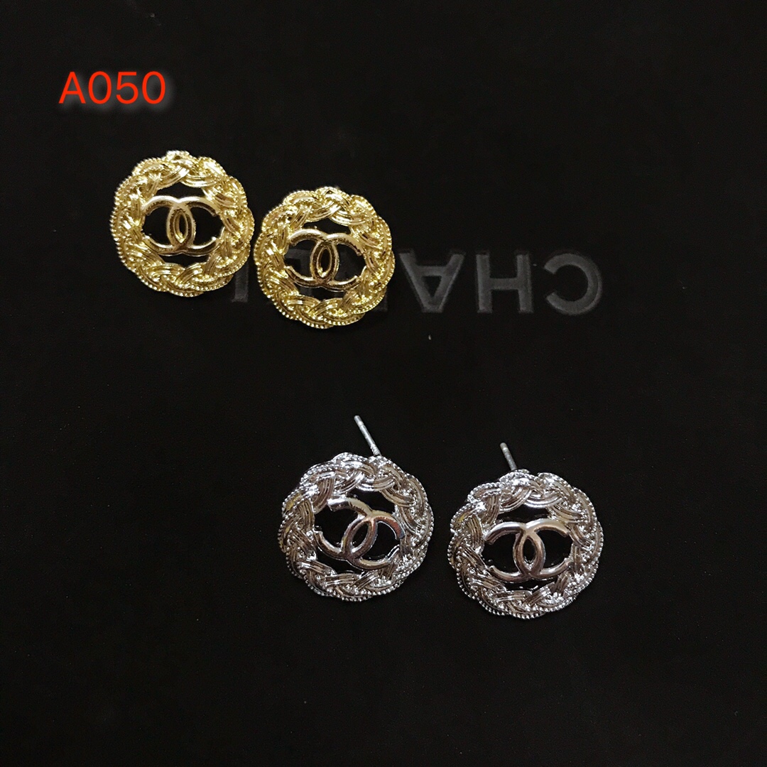 Chanel earrings 109274