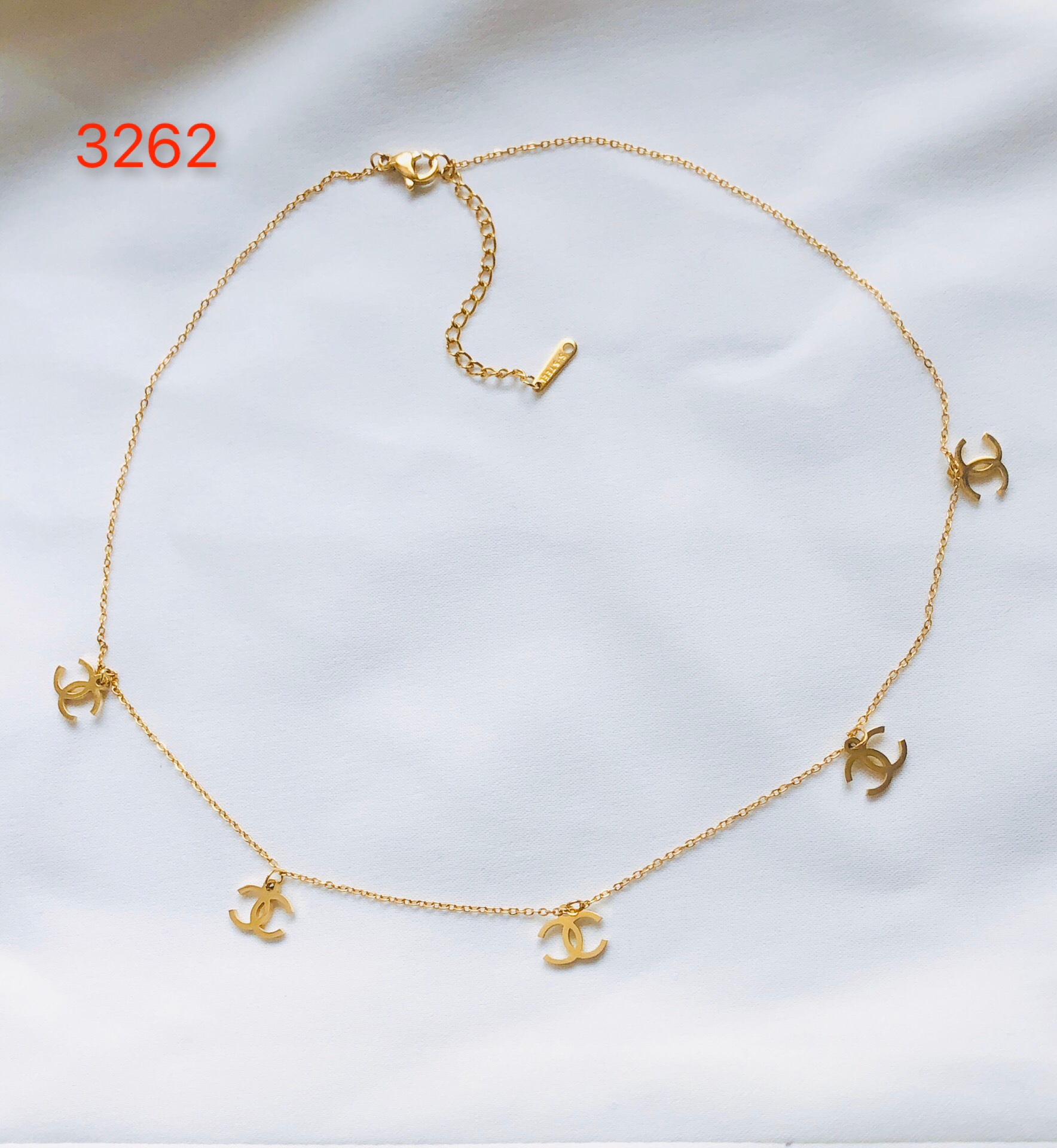 Chanel necklace 107197