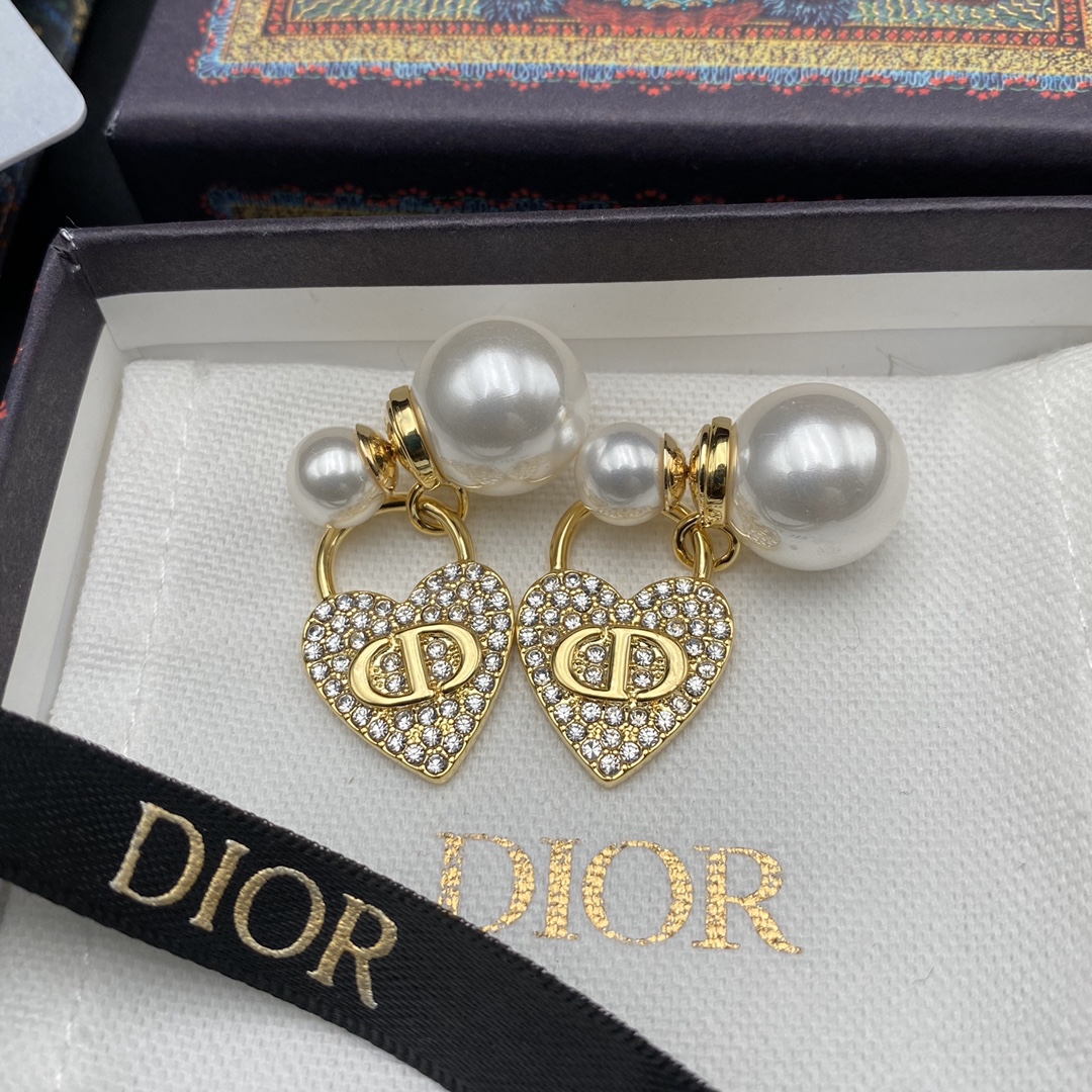 A232 Dior earrings 109375