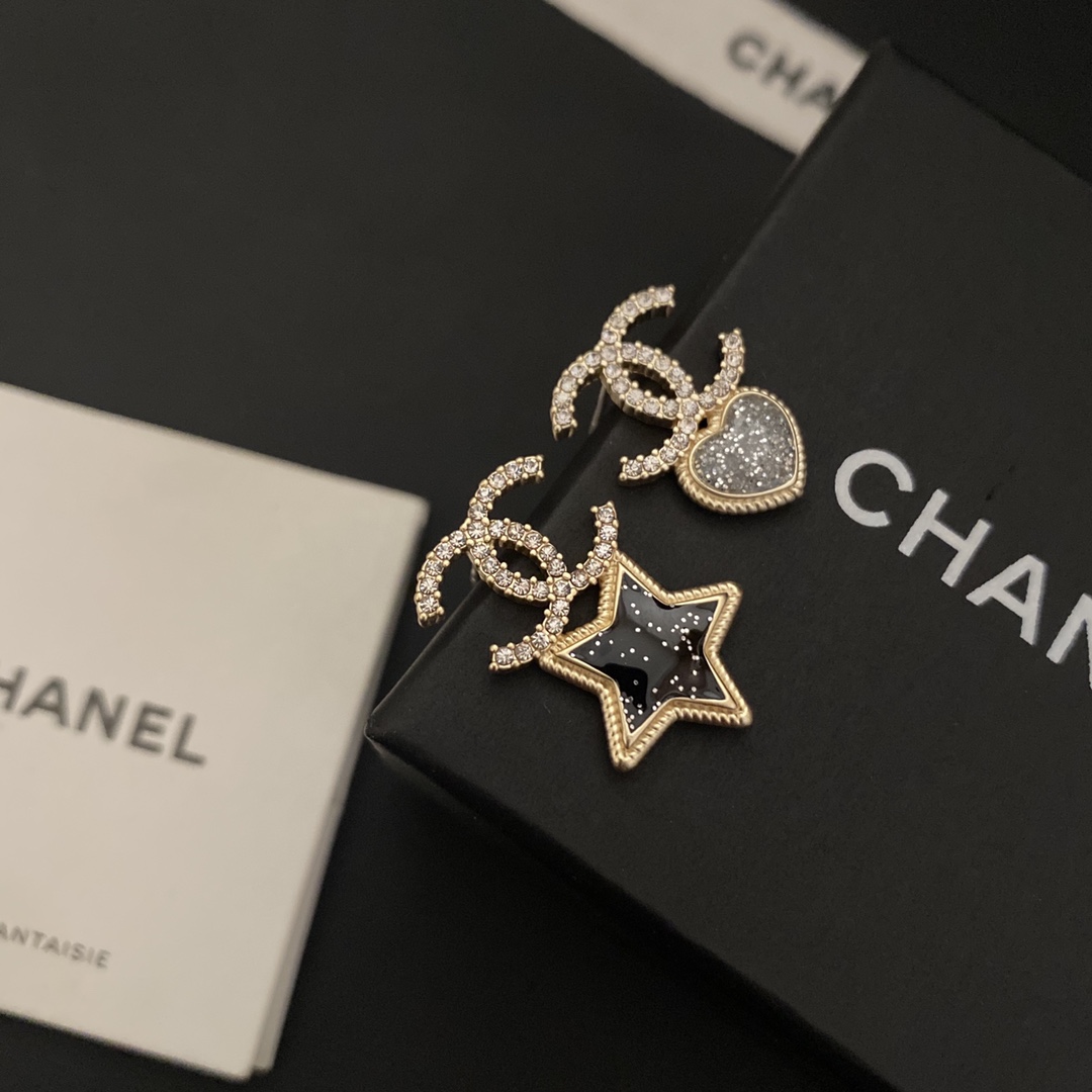 A907 Chanel earrings 104506
