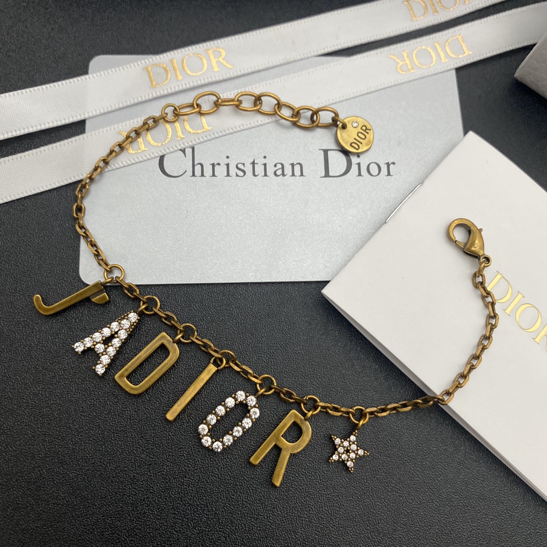 B299  Dior bracelet 107815