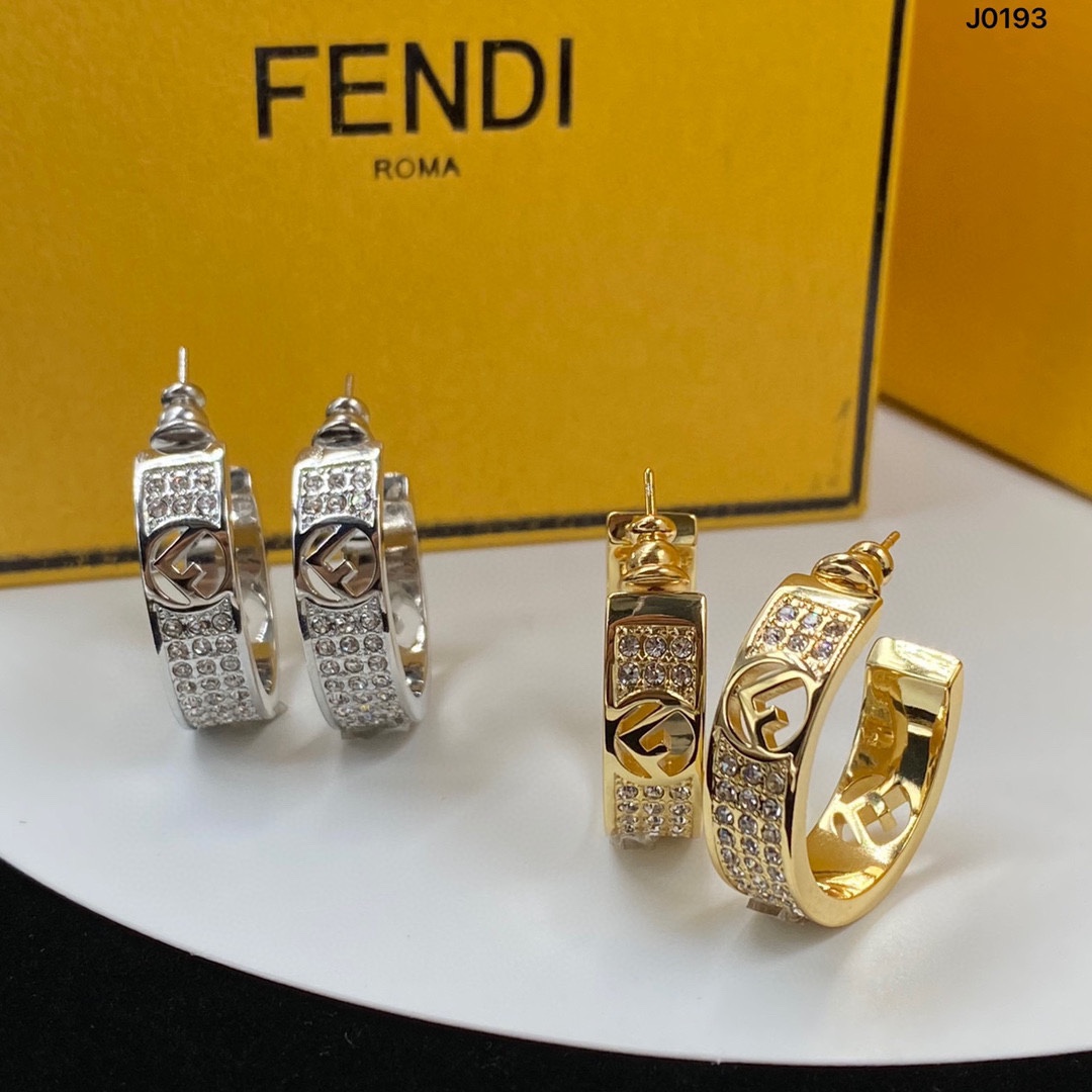 A944/A945 Fendi hoop earrings 109471