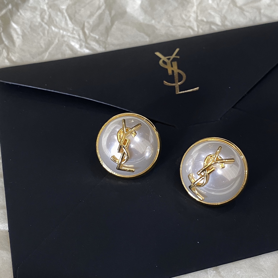 A985 YSL earrings 109446