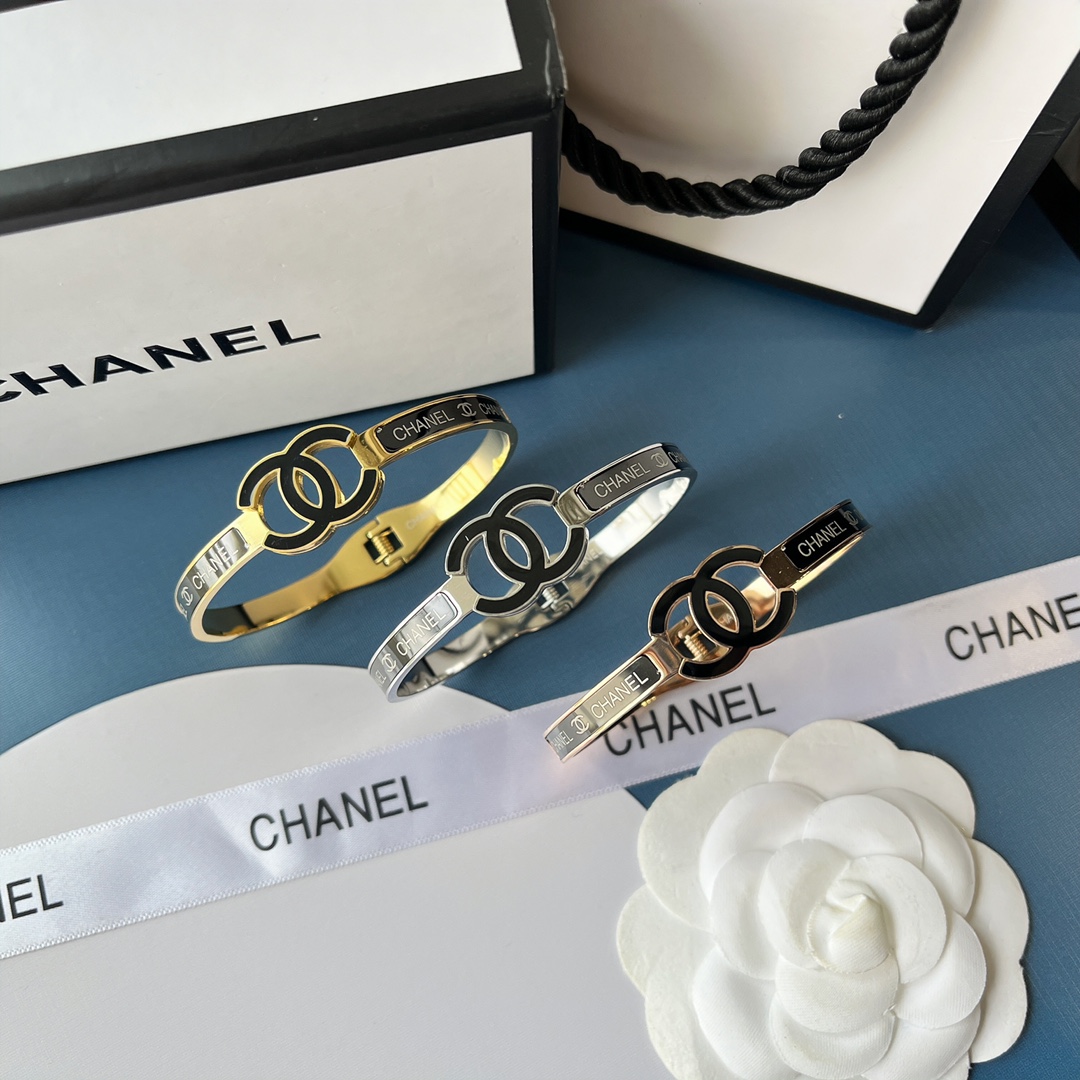 S329 Chanel bracelet 109534