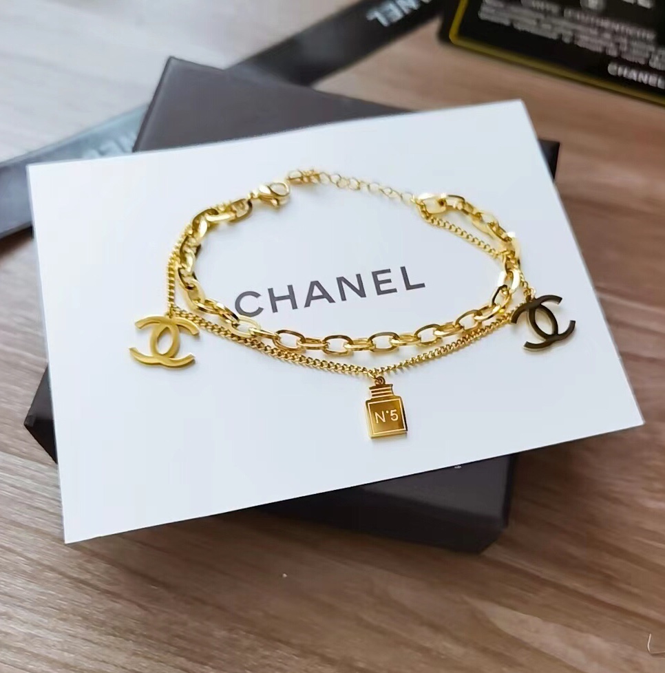 Chanel bracelet 109509