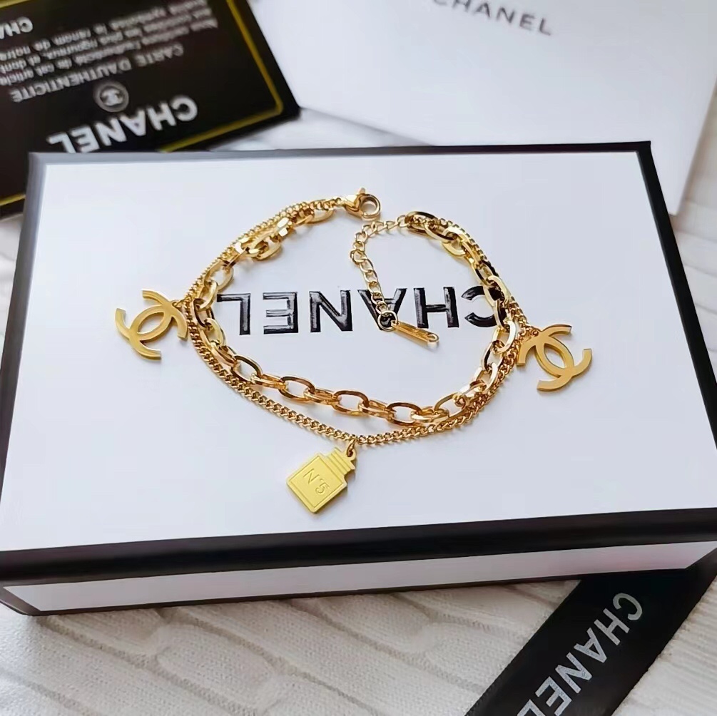 Chanel bracelet 109509