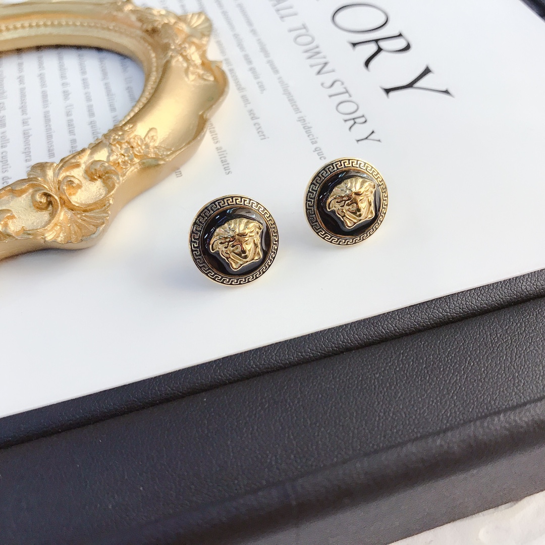 A309 versace earrings 109590