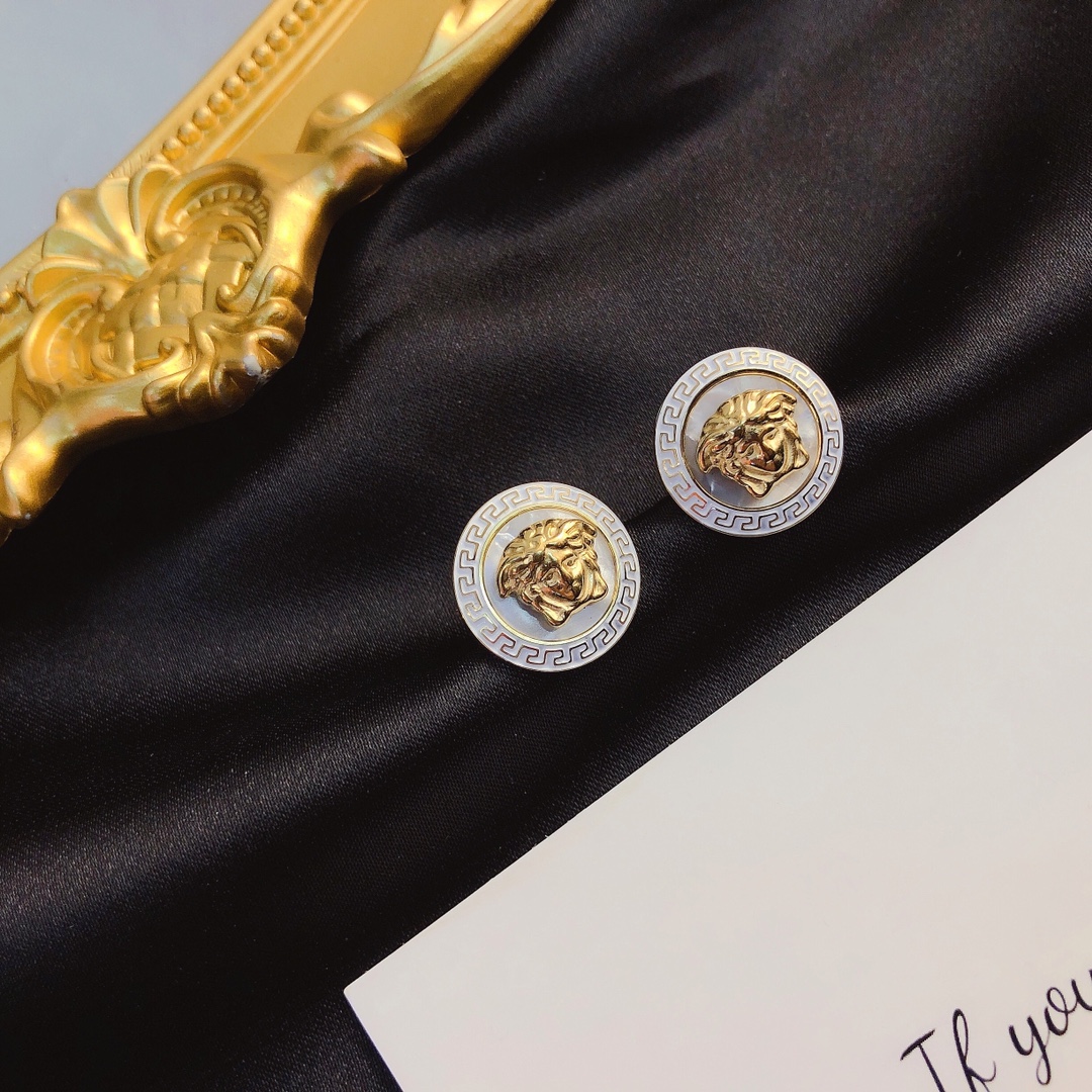 A371 versace earrings 109589