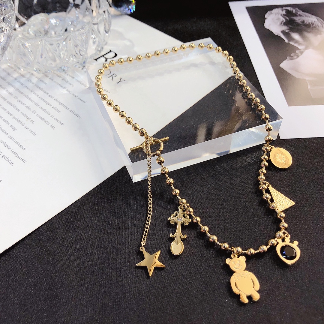 X241 Dior necklace 109583