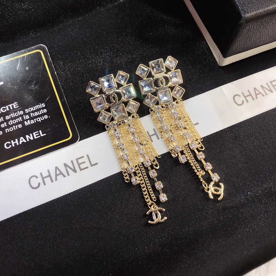 A475 Chanel earrings 109581