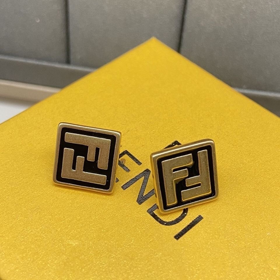 Fendi earrings 109646