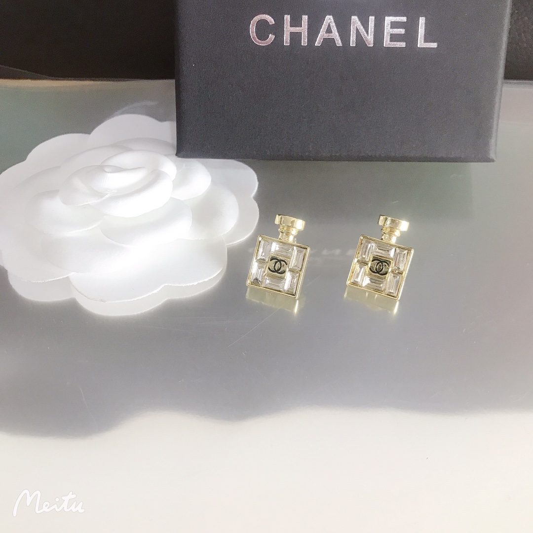 Chanel earrings 107591