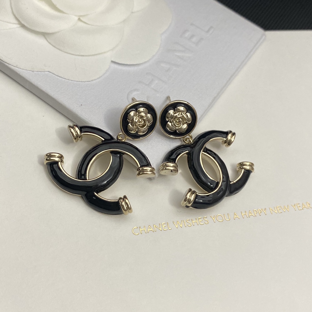 A1009  Chanel earrings 109665