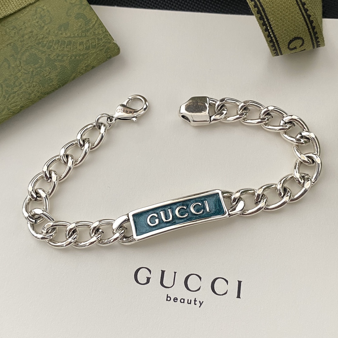 B438 Gucci bracelet 109657