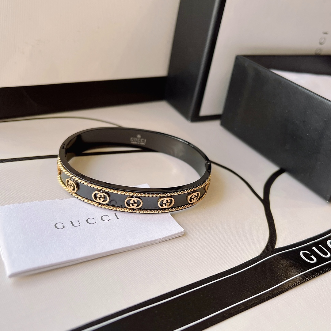 S337 Gucci black bracelet 109731