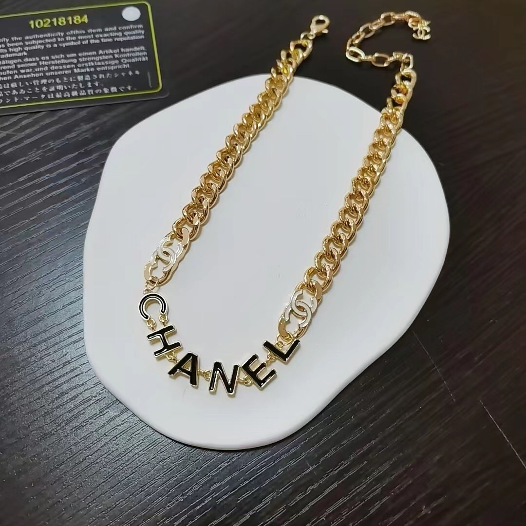 Chanel choker necklace 109717