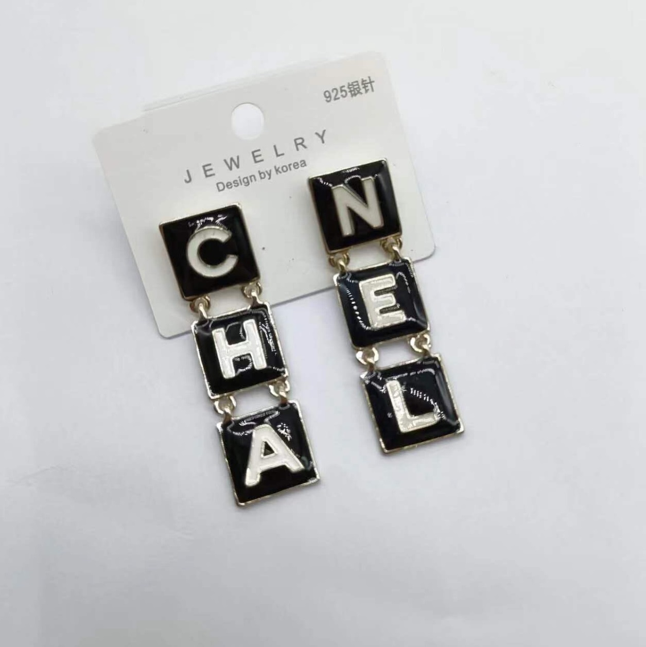 Chanel earrings 109739
