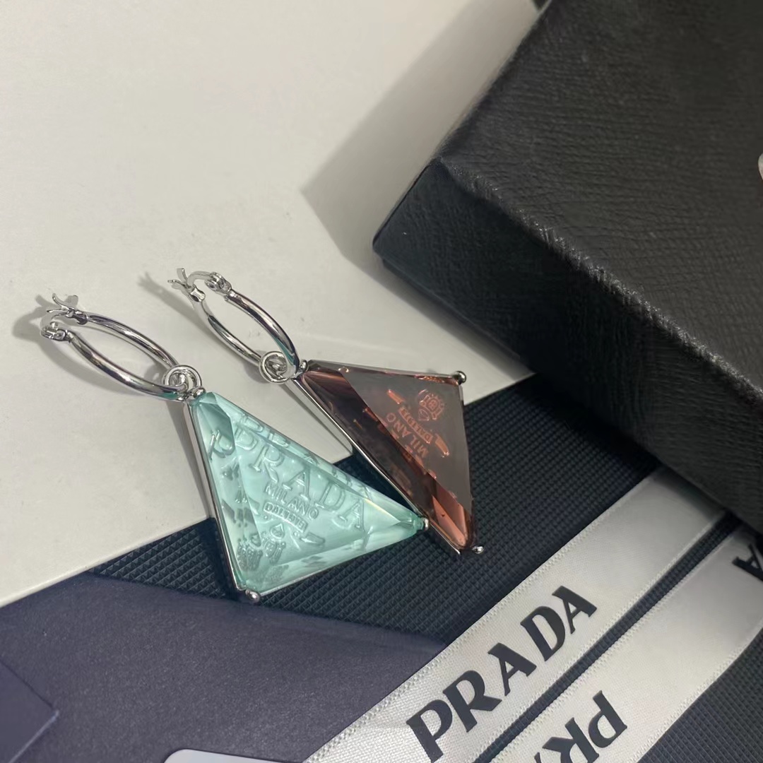 A856 Prada earrings 109797