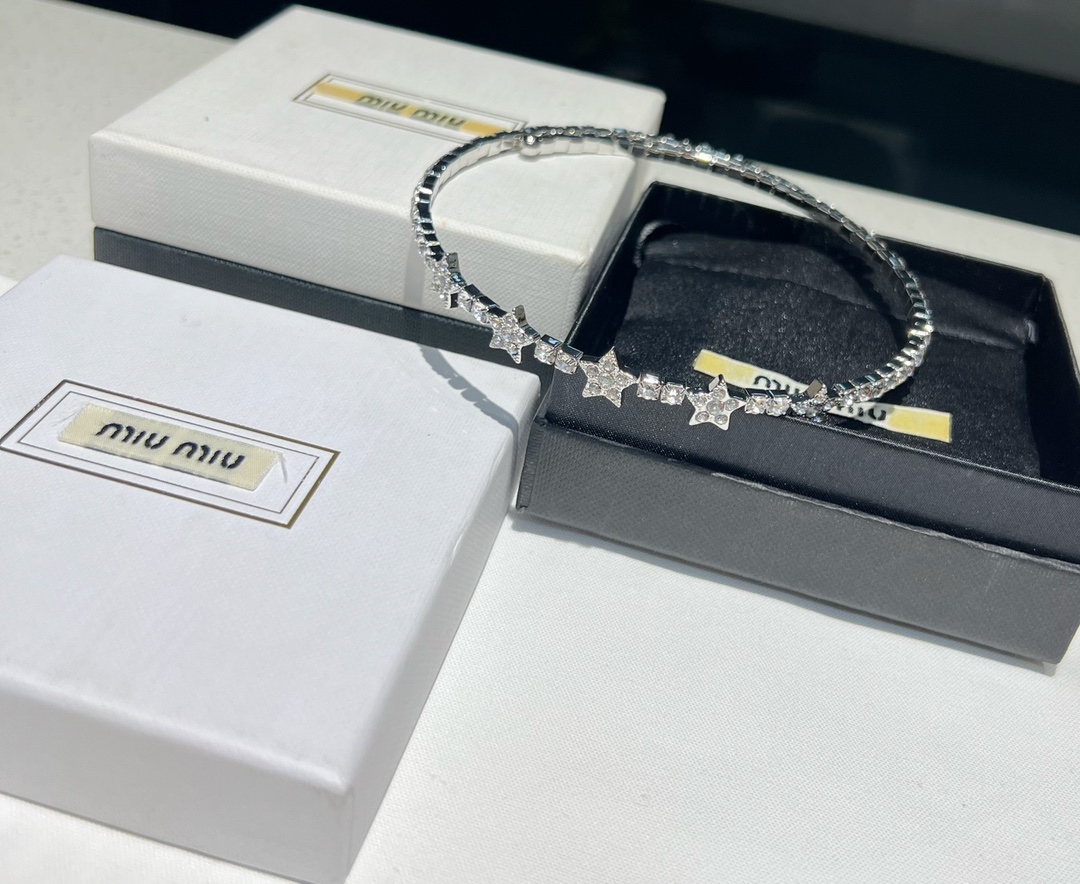 B496  MIUMIU choker necklace 109796
