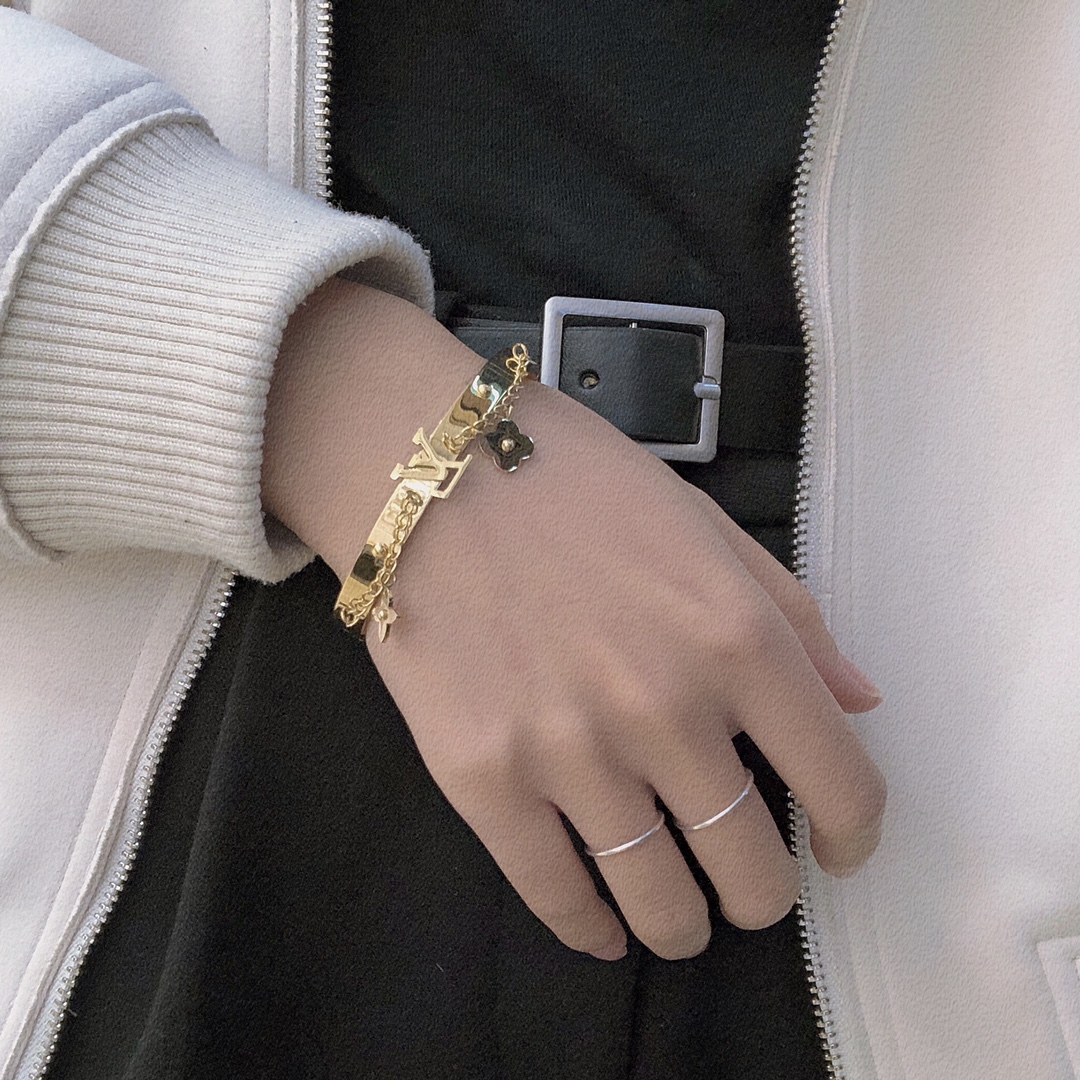 S109 LV bracelet 109805