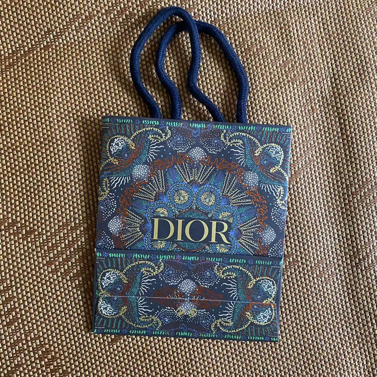 Dior paper handbag 1pcs