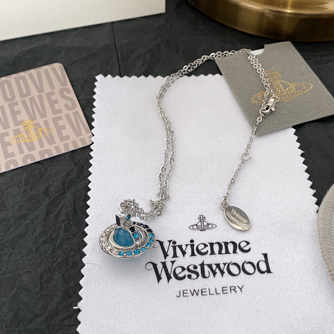 B415 Vivienne Westwood necklace 109977