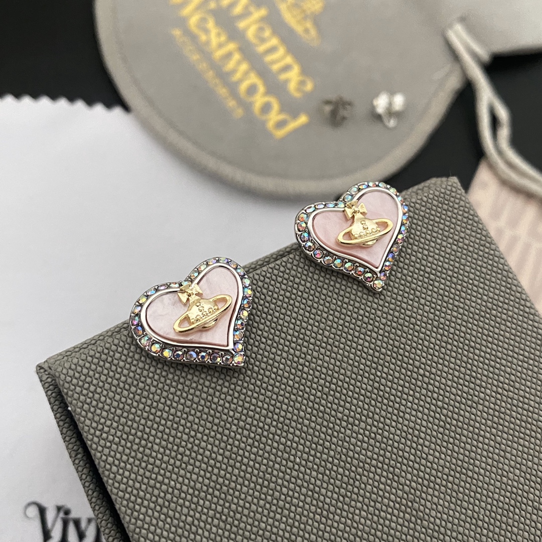 A563 Vivienne Westwood earrings 110035