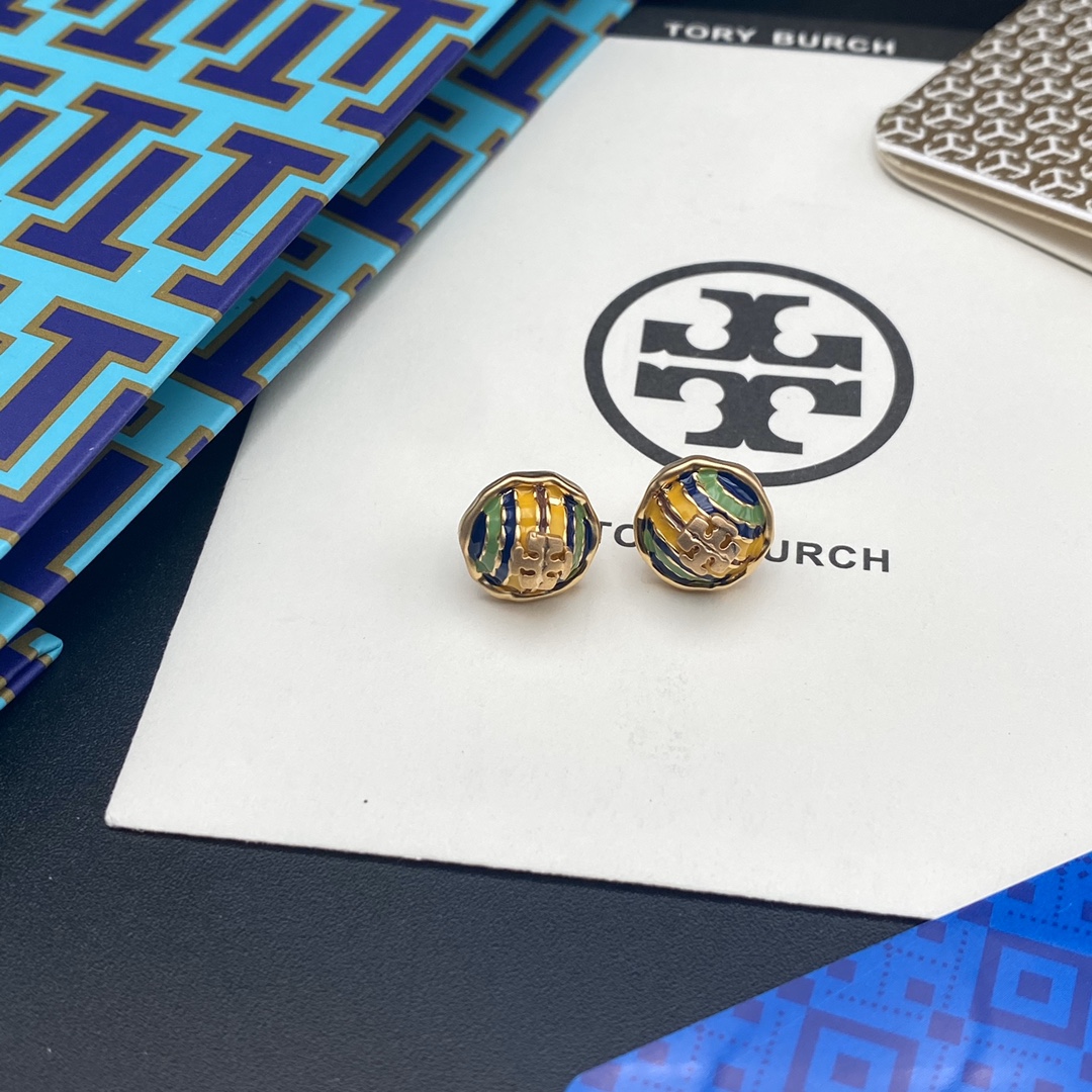 A701 Tory Burch earrings 109976