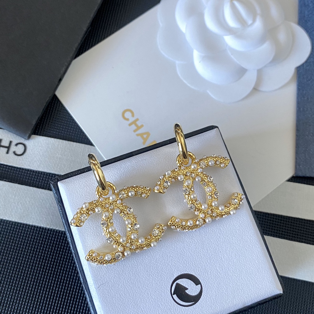 A770 Chanel earrings 109981