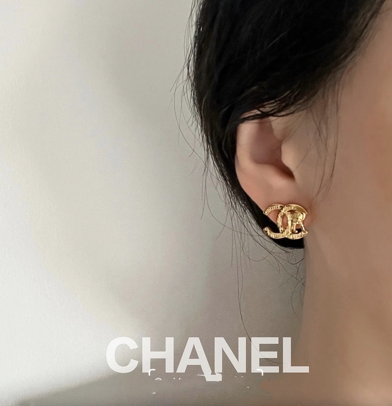 A1105 Chanel lion cc earrings 110003