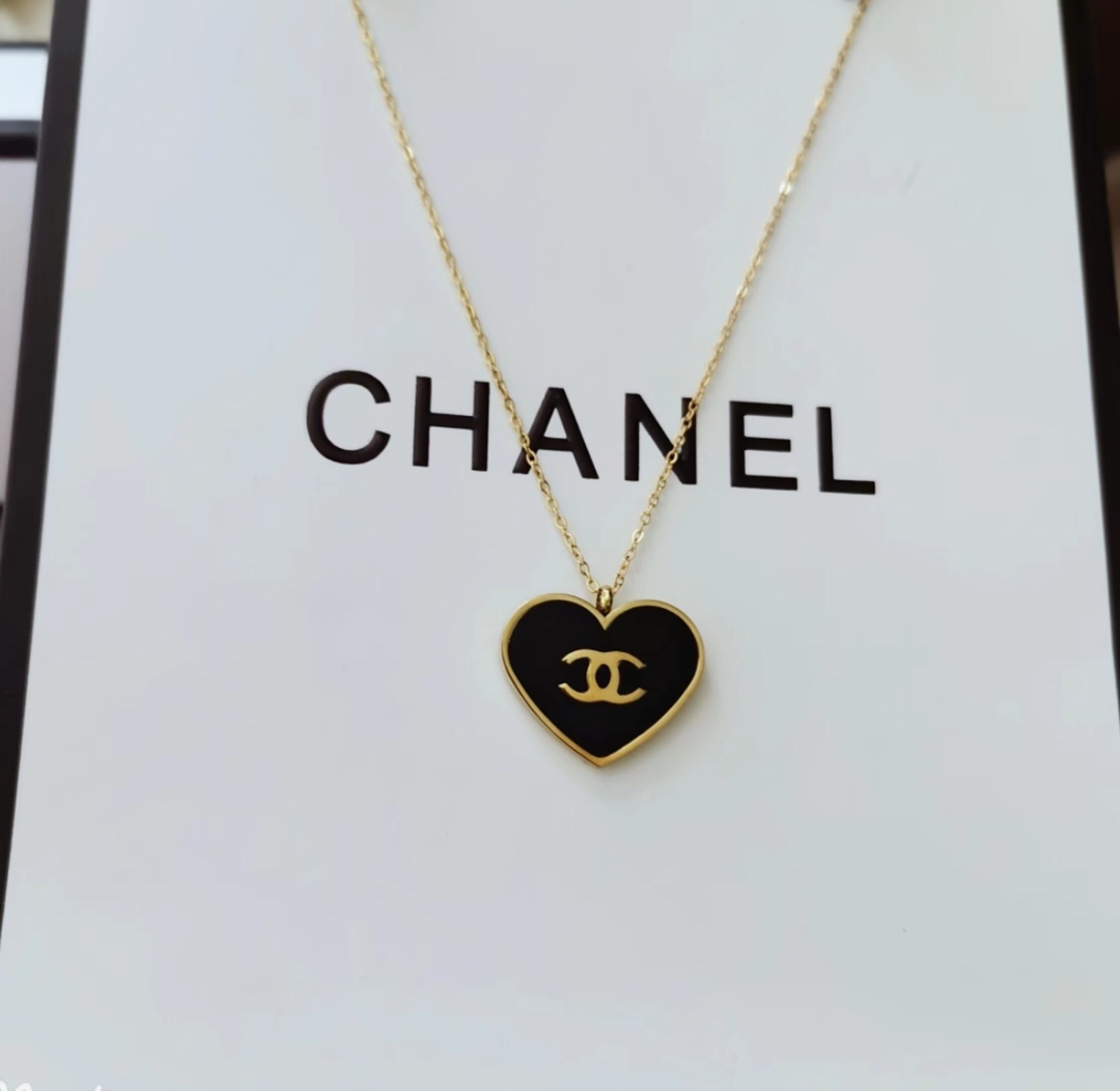 Chanel Titanium steel necklace 110131