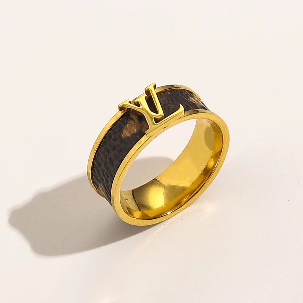 LV Louis vuitton Titanium steel ring 110111