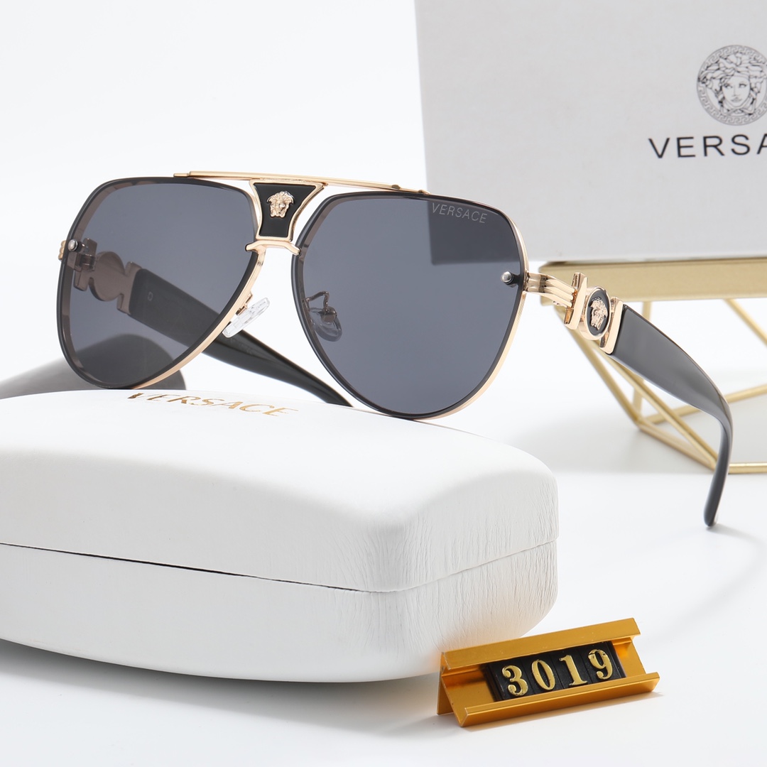 Versace Men/Women Sunglasses 3019