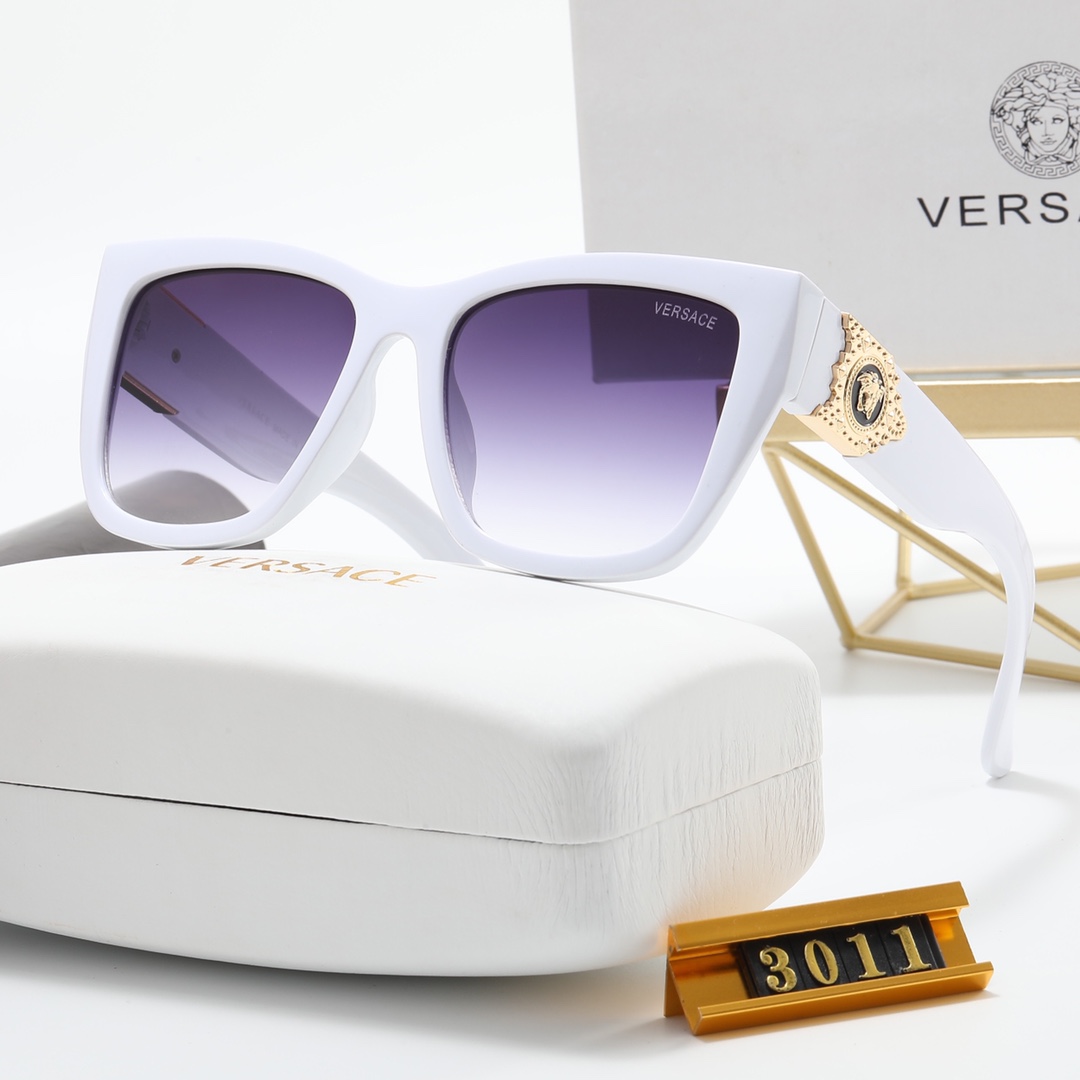 Versace Men/Women Sunglasses 3011