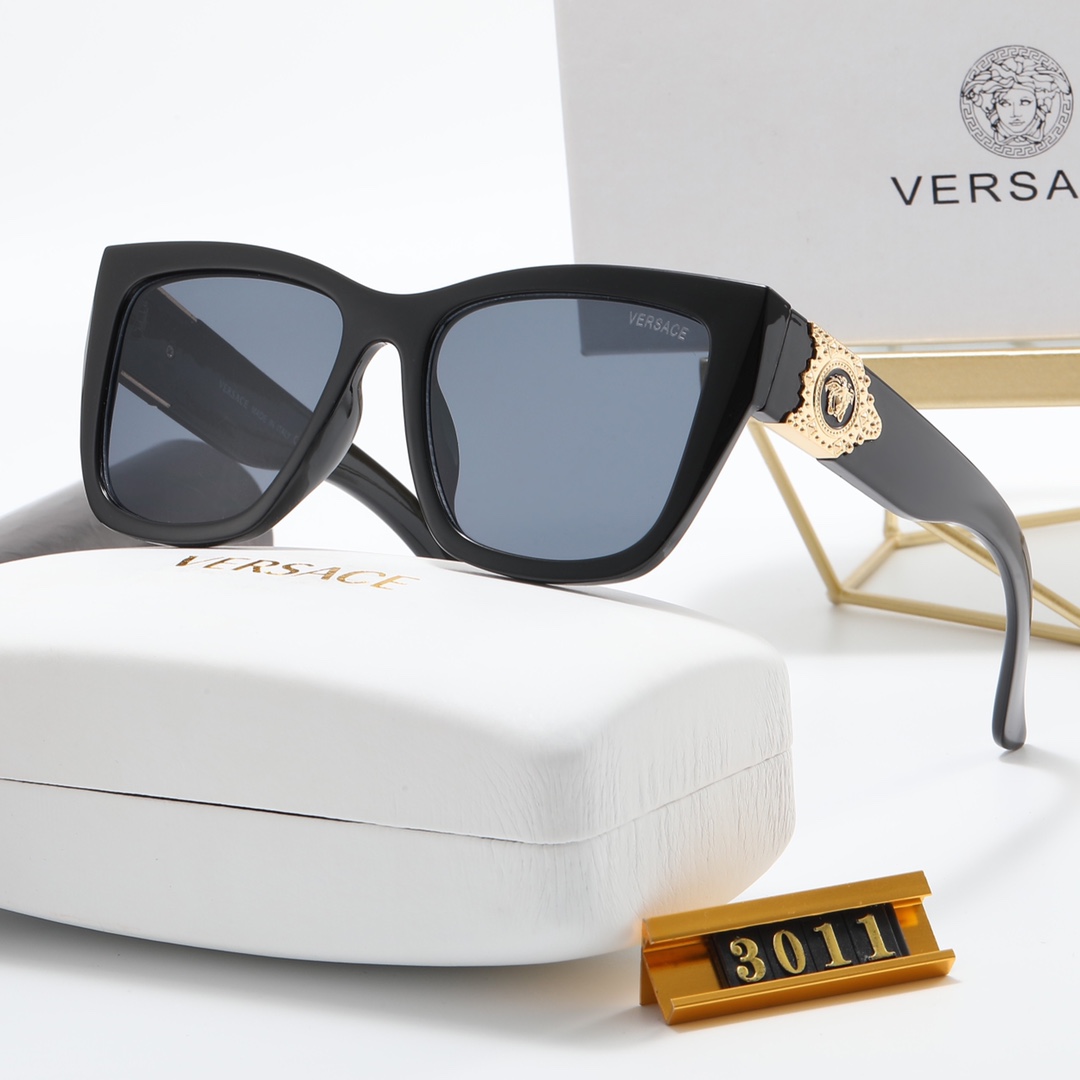 Versace Men/Women Sunglasses 3011