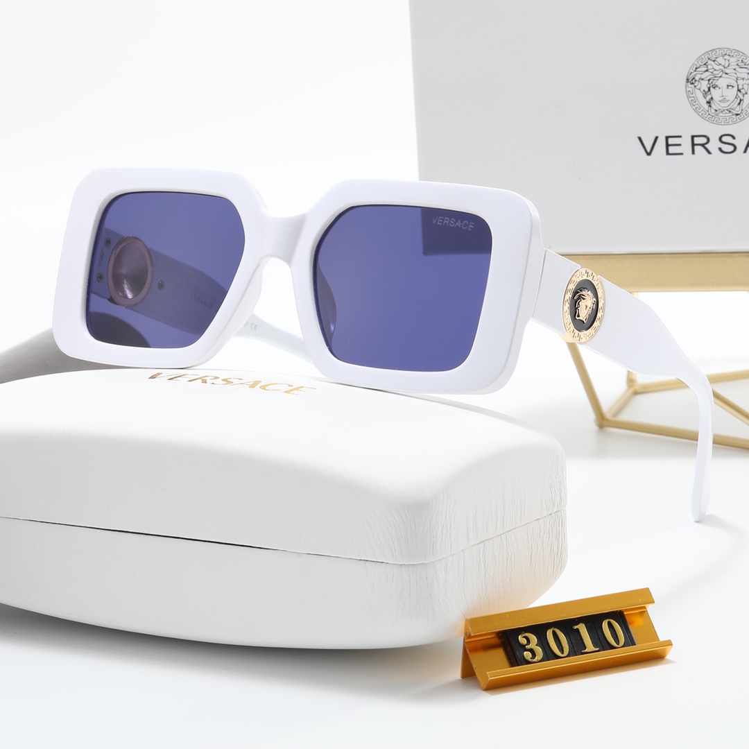 Versace Men/Women Sunglasses 3010