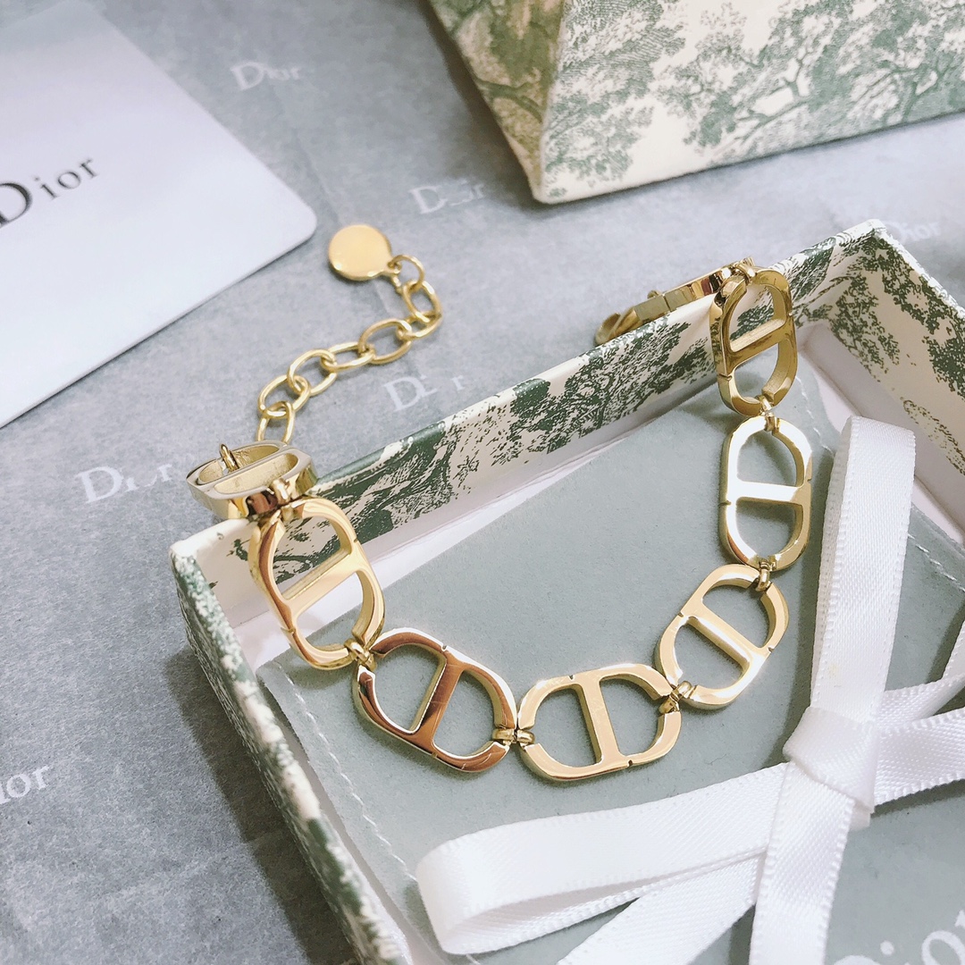 L027 Dior bracelet 110194