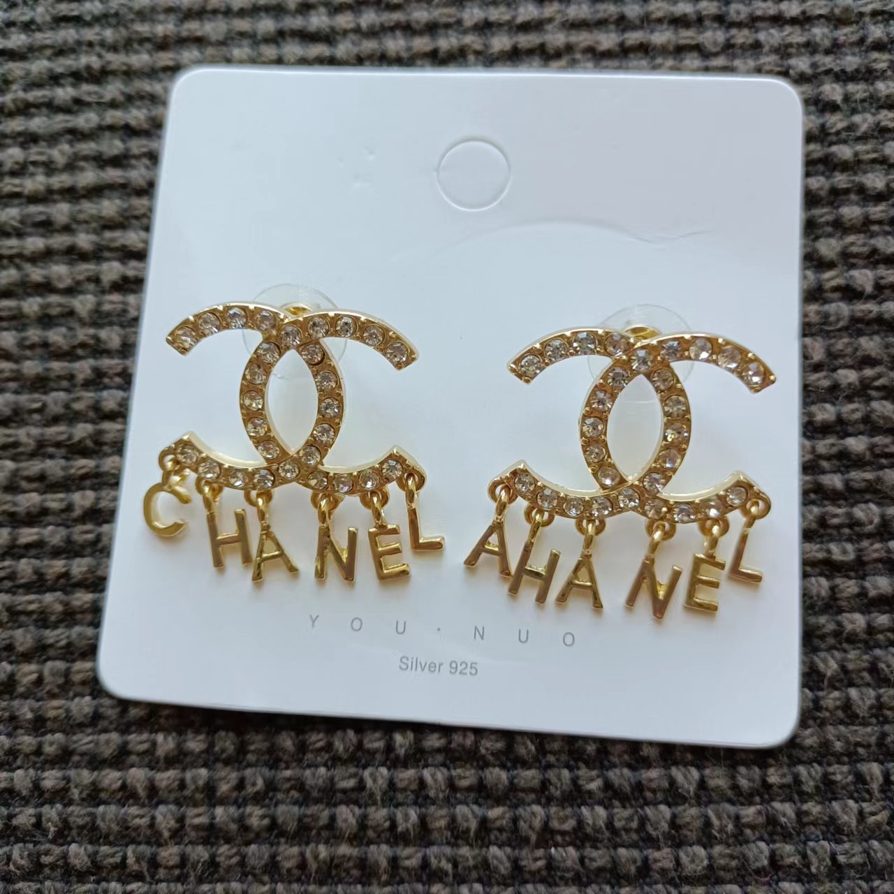 Special Sales! Chanel earrings
