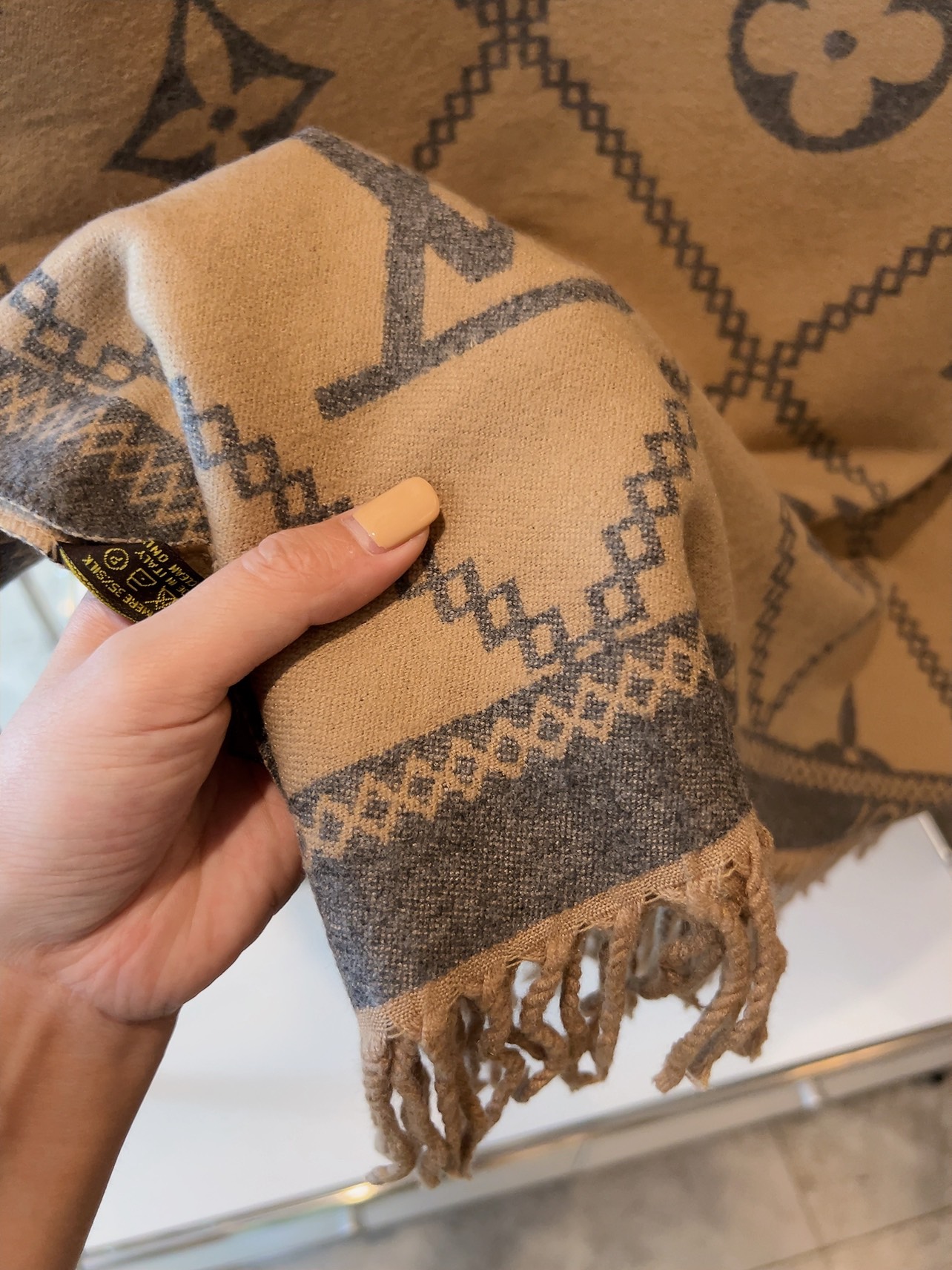 LV Louis vuitton Scarf 110258