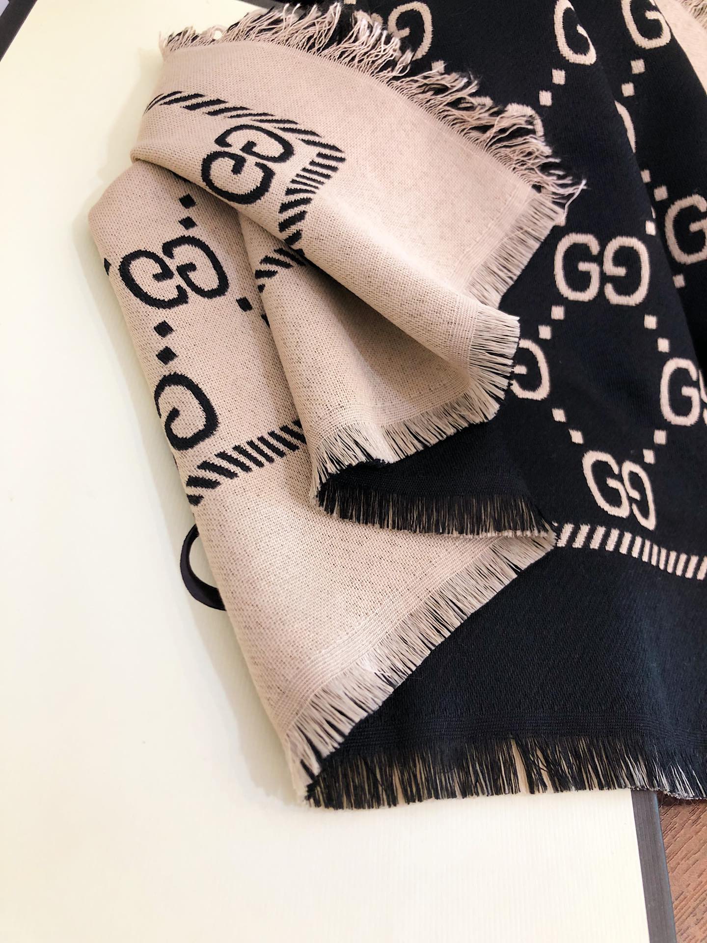 Gucci Scarf 110244
