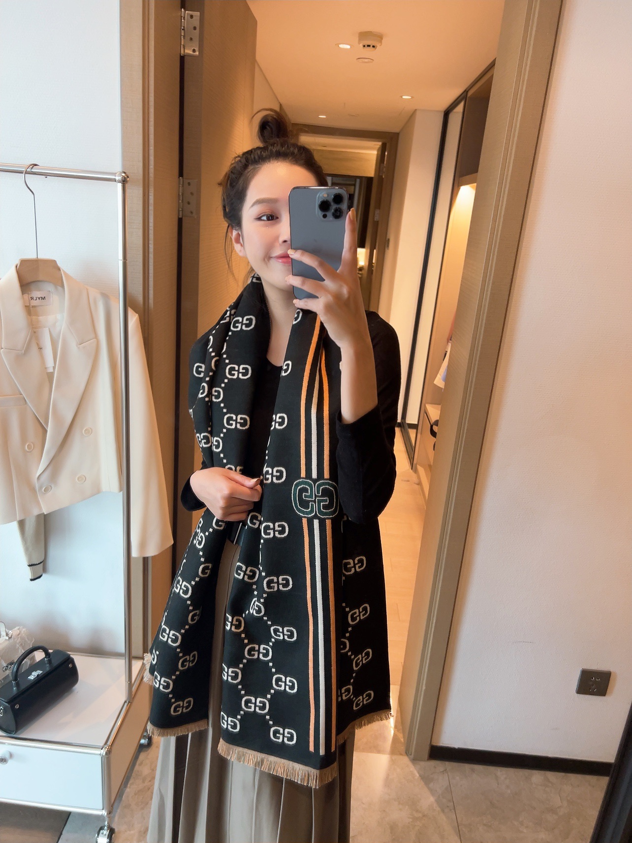 Gucci GG Scarf 110225