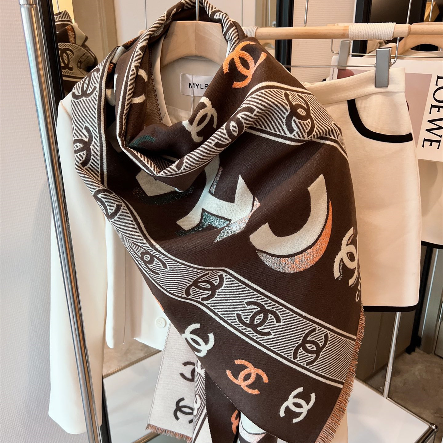 Chanel Scarf 110221