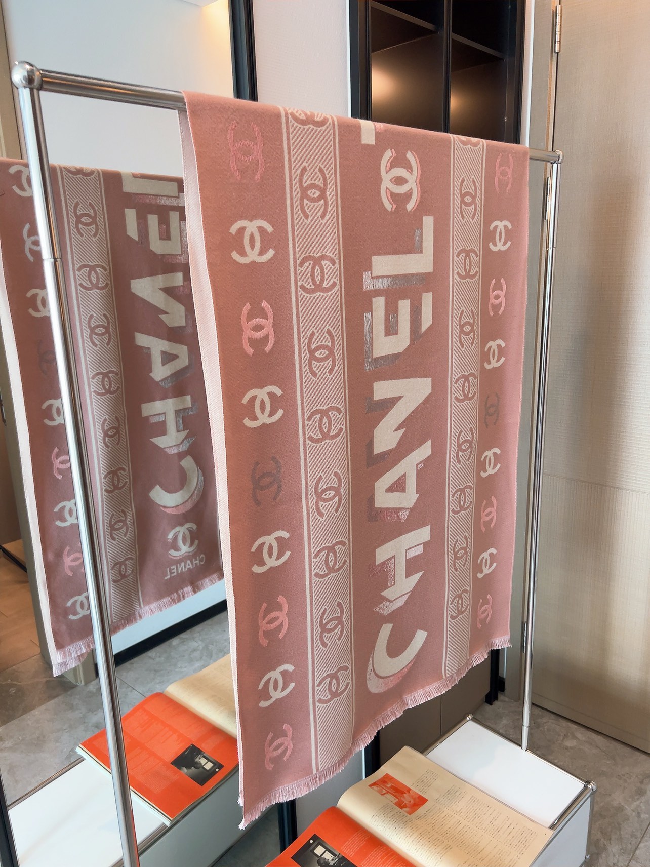Chanel Scarf 110221