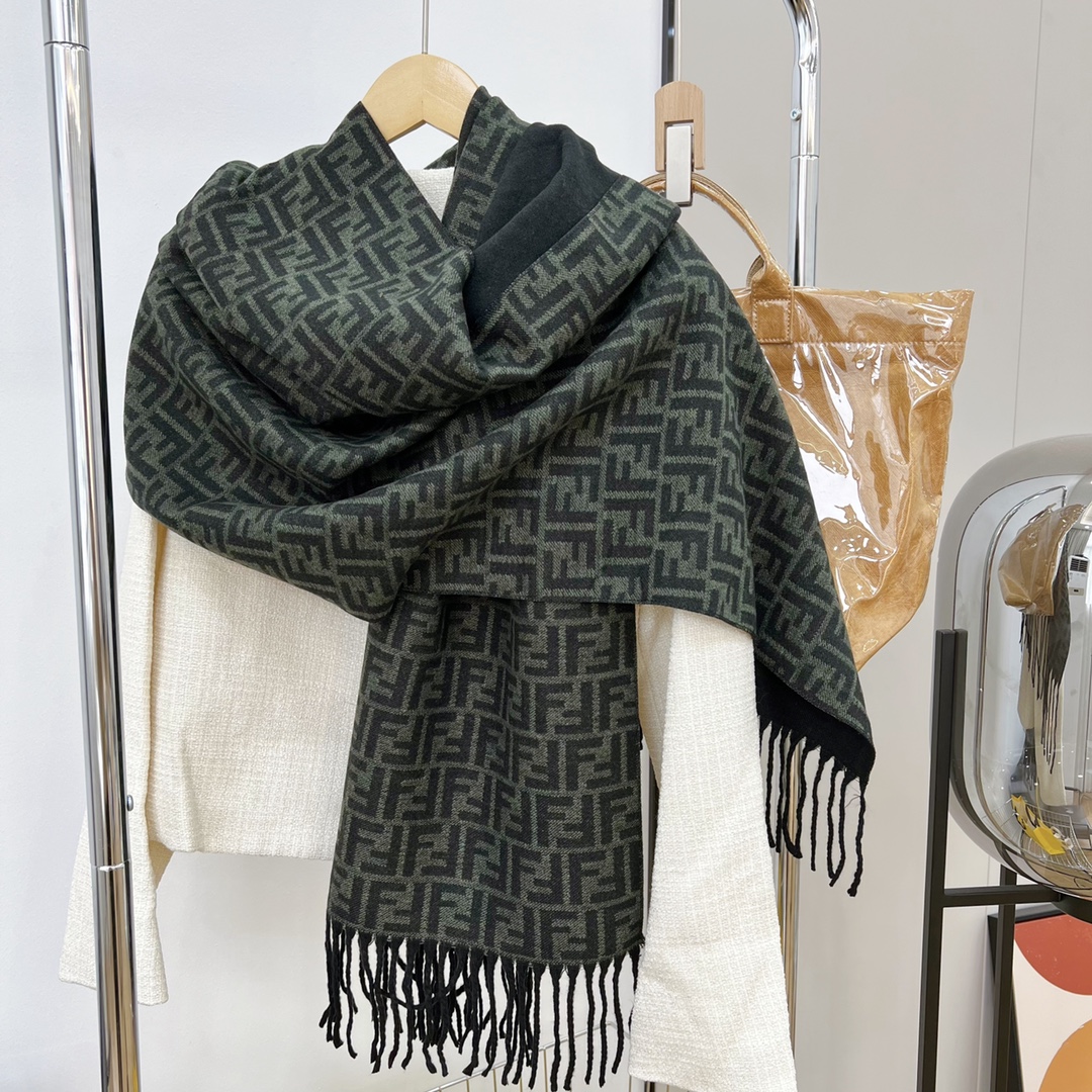 Fendi scarf 110208