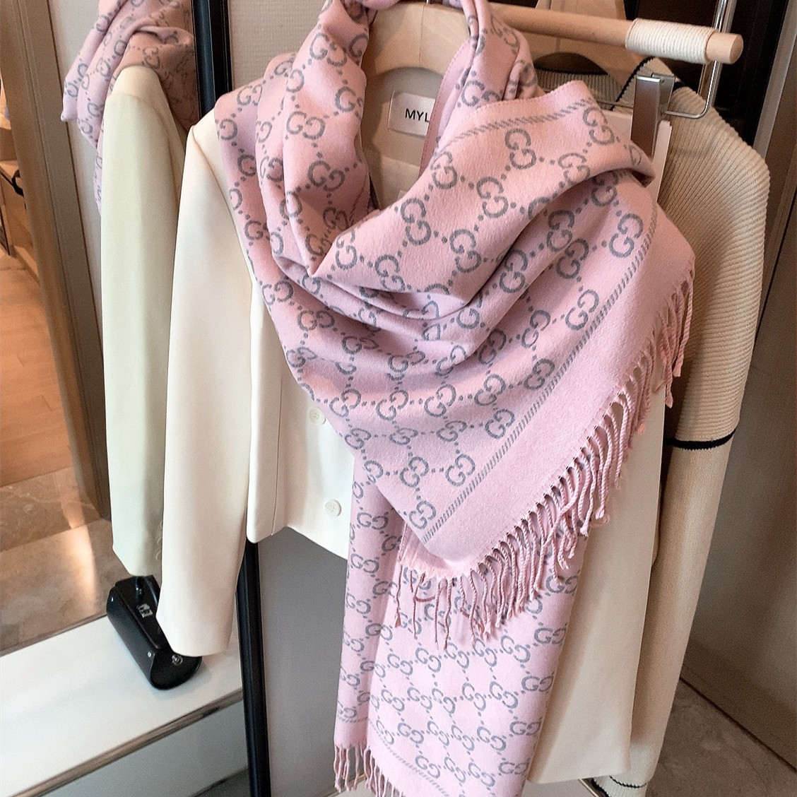 Gucci Scarf 110295