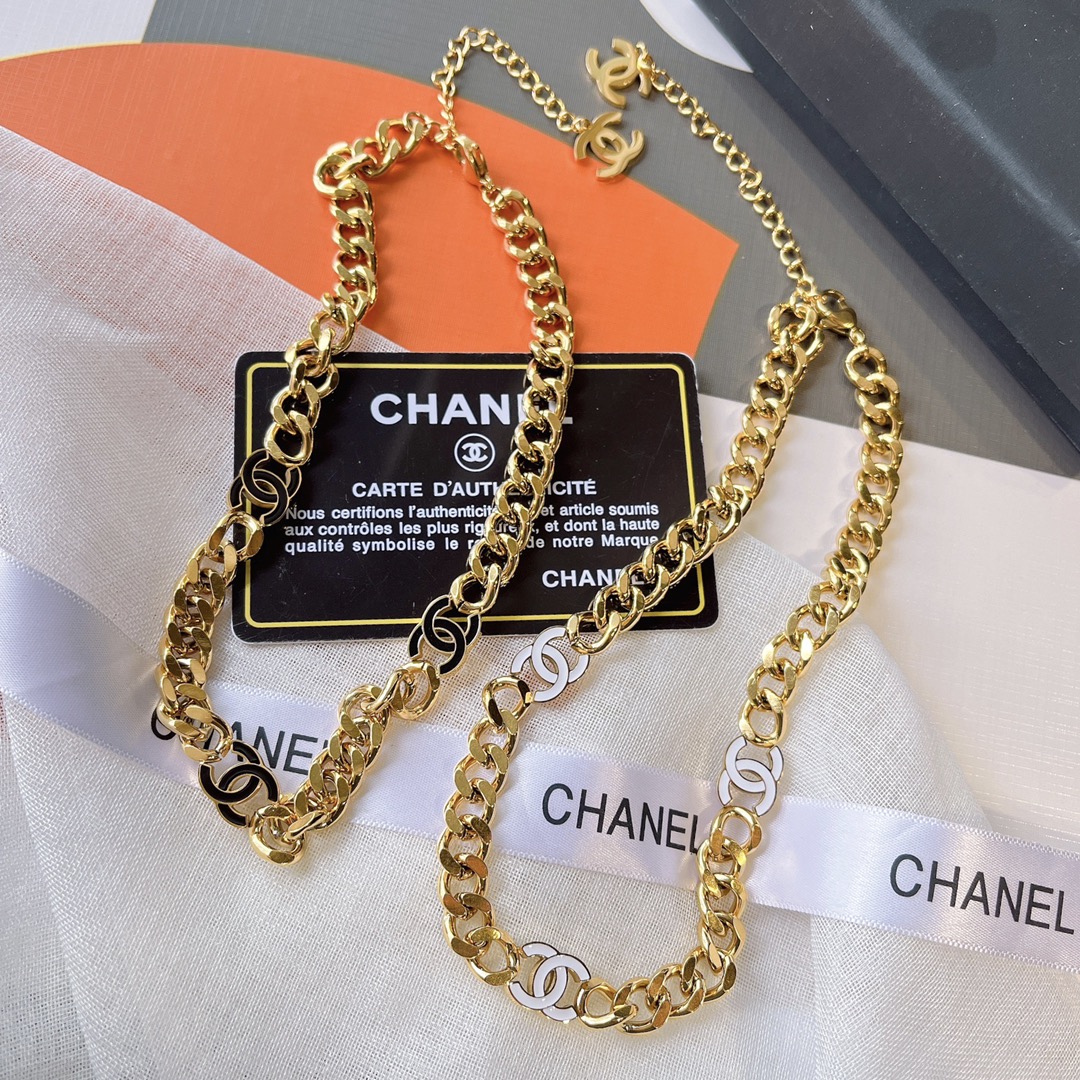 X460 Chanel choker necklace 110326